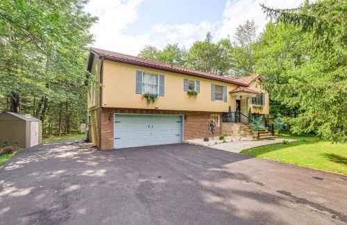 11 Mi to Slopes! Poconos Lake House with Beach - Foto 42