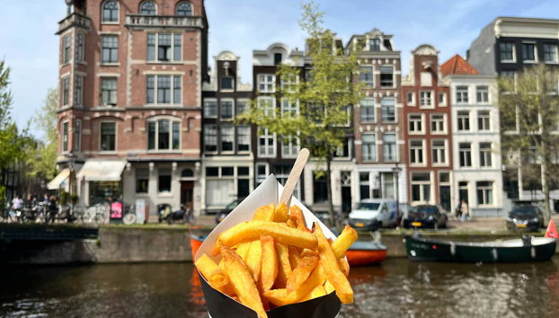 Tour gastronómico por Ámsterdam - Foto 5, Tomaremos la clásica ración de patatas fritas
