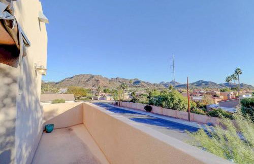 Epic 6BR with Pool, Spa and Fire Pit - Walk to Trails - Foto 52