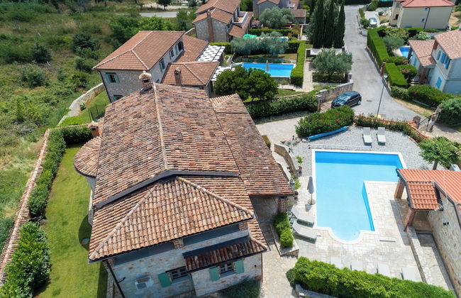 Villa Amyra With Pool - Foto 54