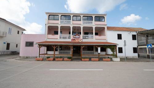 Apartments by the sea Pasman - 8221 - Foto 2