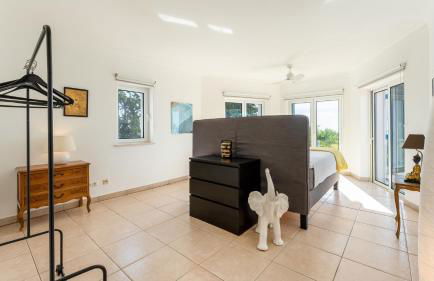 Bright 3 BDR Duplex House With Pool by LovelyStay - Foto 39