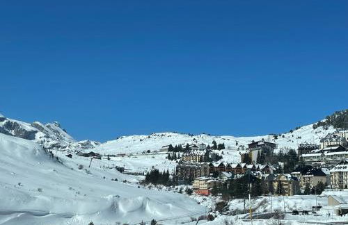 CALMFRANC ático abuhardillado con vistas al río y la montaña Avistamiento de ciervos en Canfranc Pueblo - Foto 80