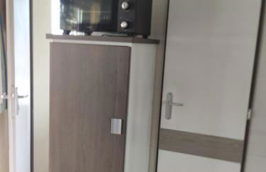 Mobilhome climatisé et ombragé - Foto 12