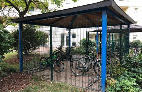 Sonnige Wohnung im Zentrum mit Terrasse u Tiefgarage - Netflix & Prime - Foto 22