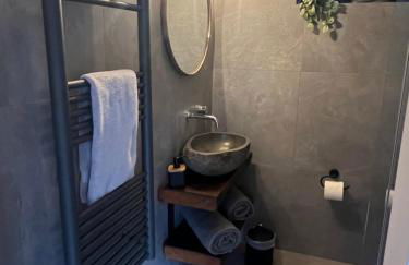 The Hideaway - Free Street Parking - Foto 8