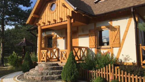 Deluxe Holiday Zdrojowa -Willa typu Alpejskiego w Borach Tucholskich-Całoroczna Balia z jacuzzi-Prywatny las i strumyk -Duża Wiata grillowa - Foto 4