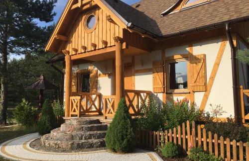 Deluxe Holiday Zdrojowa -Willa typu Alpejskiego w Borach Tucholskich-Całoroczna Balia z jacuzzi-Prywatny las i strumyk -Duża Wiata grillowa - Foto 4