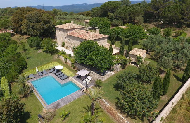 Holiday Home in Bagnols-en-foret With Pool - Photo 29