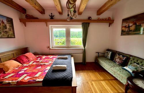 Dworek nad jeziorem z prywatną plażą - Photo 25