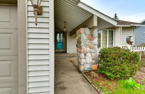 Lakefront Fall Home w/ Deck & Dock in Oscoda Twp! - Foto 26