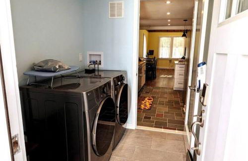 Walkable Elmwood Cottage, No Chores 2Bath 2BR 1Car - Foto 7