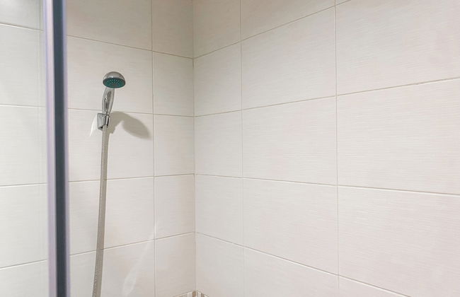 Spacious And Comfort 2Br Tamansari Iswara Apartment - Foto 18