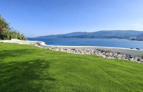 Aiora -Infinity Pool on the Cliff -Private Beach - Foto 3