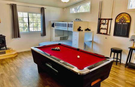 Black Bear Haven Hot tub Pool table BBQ Darts - Foto 11