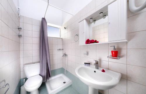 Vergonis Studios - Photo 26