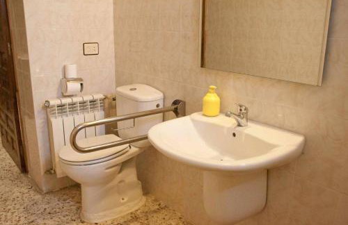 Casa Rural Apartamentos Sol ideal para familias . - Foto 2