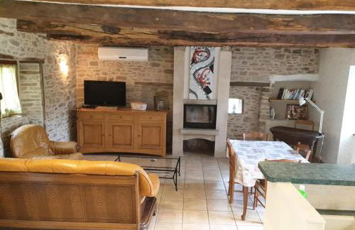 Gîte de France Gîte de lachaud 3 épis - Gîte de France 4 personnes MAE-9774 - Foto 4
