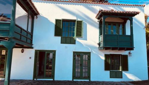 Spacious characterful villa with spectacular views in quiet rural setting. - Foto 2