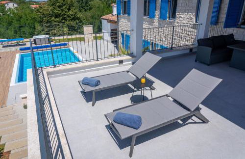 Villa Blue Moon for 9 persons near Porec with 42 m2 heated pool, wellness, kids playground & sea view - Foto 33