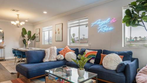 Angel & Rose * Hollywood DTLA - Foto 2