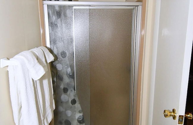 Brigadoon - 5 Bedroom Retreat - Photo 25