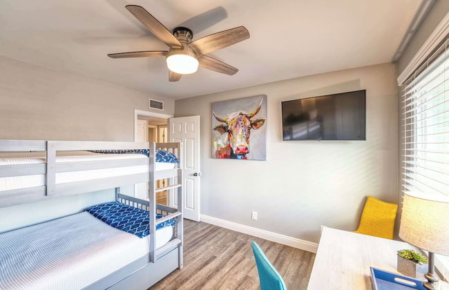 3BR Sleeps 8 Pool Putting Green BQQ Large Island! - Foto 2