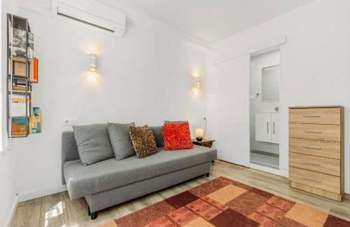 BEACH APARTMENT IN MALAGA - Photo 15