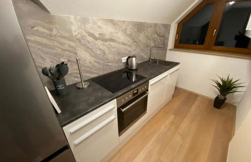 Appartement am Kaibach - Küche - Balkon - Bad - Foto 12