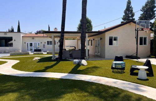 Luxury Oasis in Central Valley w Pool & Spa Topeka - Foto 33