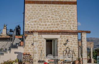 Casale nel Verde con Piscina e Vista - Foto 49