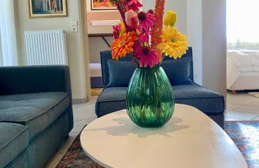 Three Elements - Foto 1