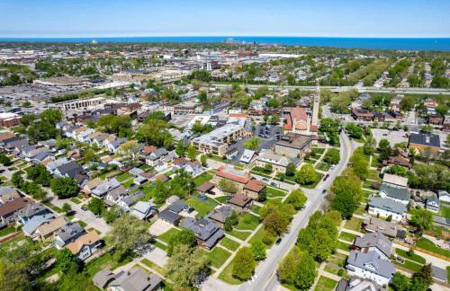 Cleveland 3 Bedroom, 10 Mins to Downtown - Foto 52