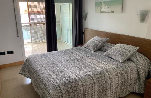 SOLIMAR 10 SALOU Solo FAMILIAS con Parking y piscina - Foto 25