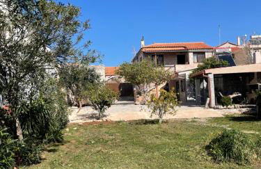 Aroma Avlis Apartments - Foto 2