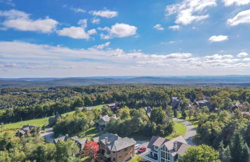 Luxury Stunning Mountaintop Home with Hot Tub and Lake Views - Foto 42