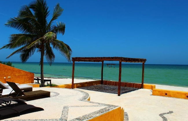 Uinic Chay Luxury Ocean Front Villa - Photo 16