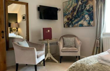 The Brosterfield Suite - Brosterfield Farm - Photo 8