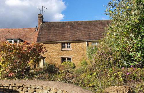 Cotswolds Cottage Ilmington with Wood Burning Stove & BBQ - pet friendly - Foto 26