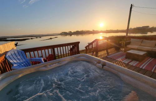 Marsh House, HOT TUB, Waterfront, KING bed, Close to Lejeune, - Foto 33