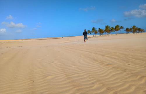 Linda casa em condomínio fechado - Foto 25