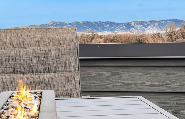 Elegant Oasis - Fireplaces, King Beds, Mtn Views! - Foto 30