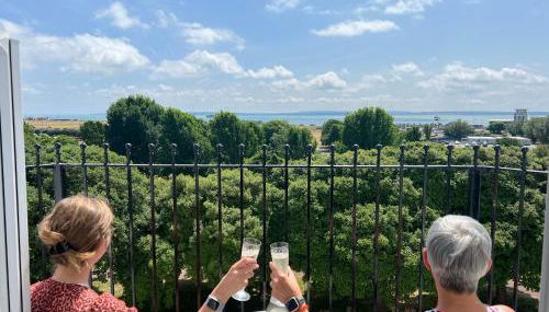 Skyline Oasis - Photo 5