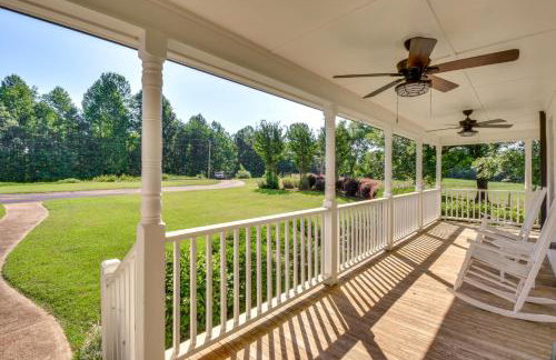 Home with Fire Pit on 27 Acres in Walhalla! - Foto 38