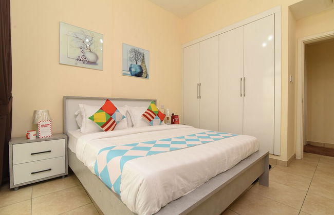 OYO Home 2351BHK Capitol Tower DIC - Foto 6