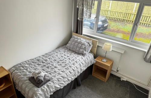 Cosy bungalow with views, walks, garden & parking. - Foto 40