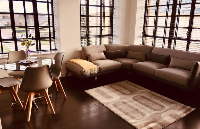 Blue sky at Wallis square - Foto 23