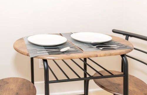 Albany Studio with Kitchen, WiFi, Gym and Game Room Near Capitol - Foto 11