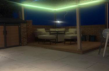 Stunning Beach House Indoor Pool - Foto 17