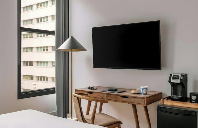 Studio 6 Suites Duane Street Hotel Tribeca - Photo 14